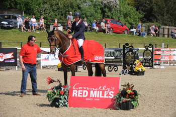 Matthew Sampson triumphs in the Connolly’s RED MILLS Senior Newcomers Second Round at Wales & West Shows